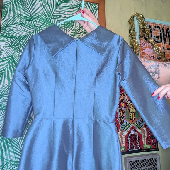 Vintage-Style Teal Satin Tie-Neck Dress - Picture 6 of 6